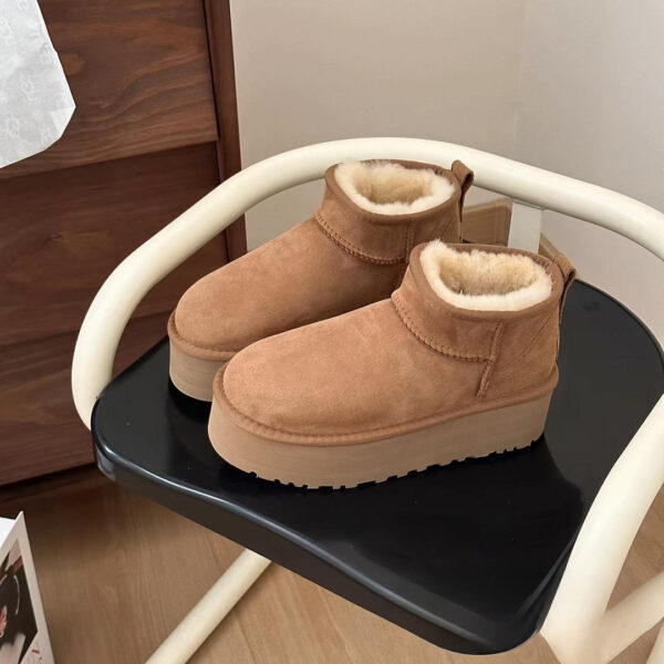 Classic Sheepskin Snow Winter Ankle Boots Women's Shoes Ladies Boots Fur Wool Warm Outdoor Boots Women Fashion - 图片 2