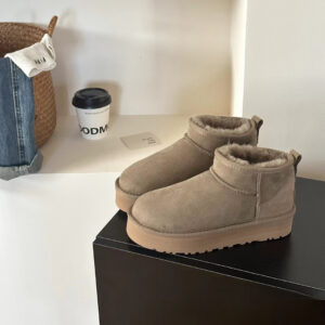 Black Green Classic Sheepskin Snow Winter Ankle Boots Women Shoes Ladies Boots Fur Wool Warm Outdoor Boots Women Fashion